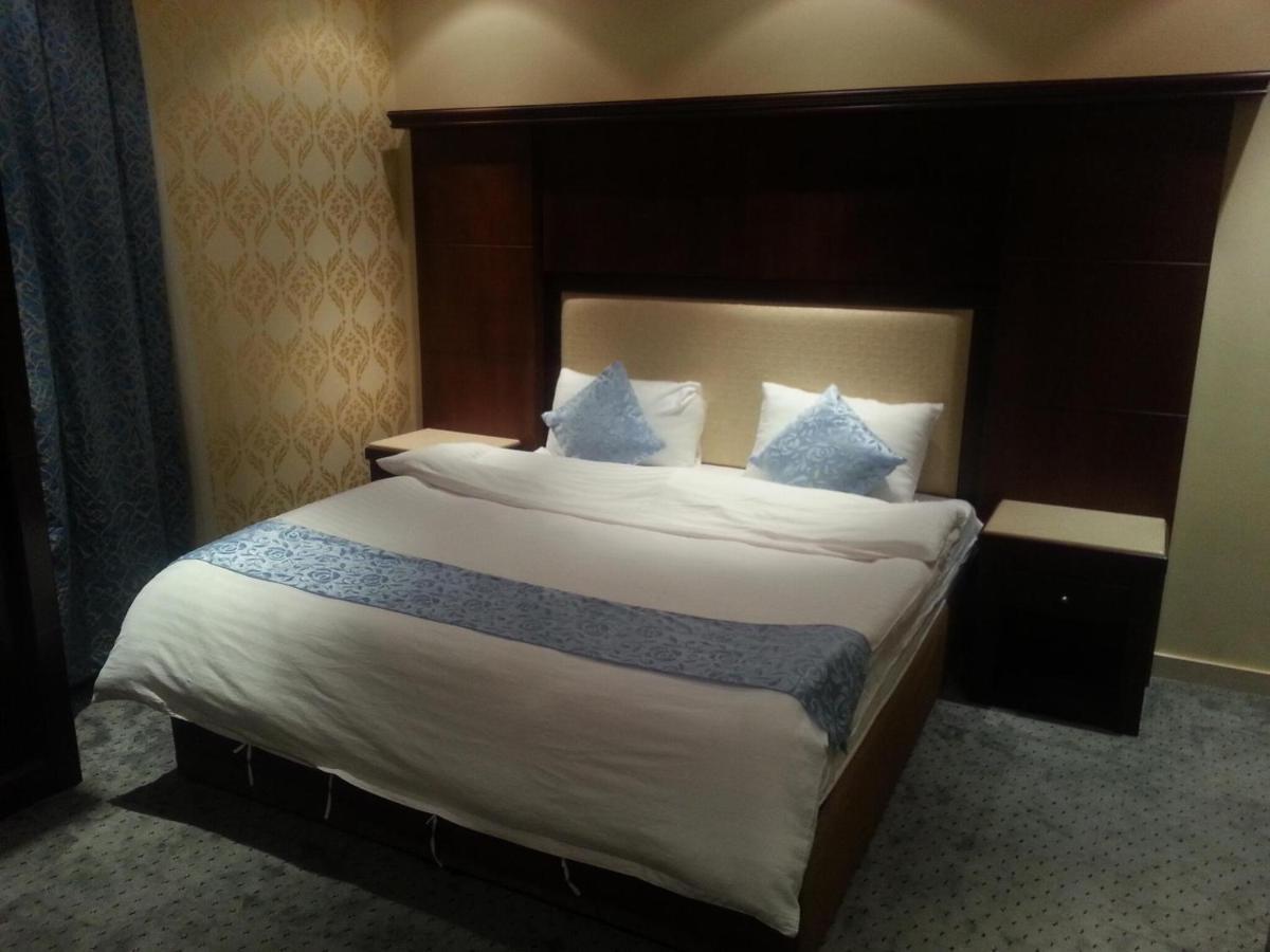 اسناد للشقق الفندقية - Esnad Hotel Apartments Djedda Buitenkant foto